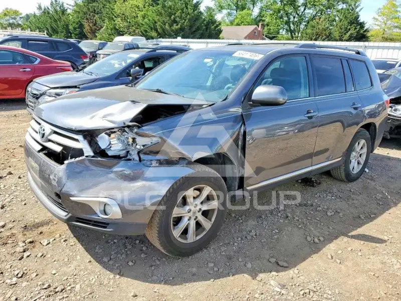 2012 Toyota Highlander фото