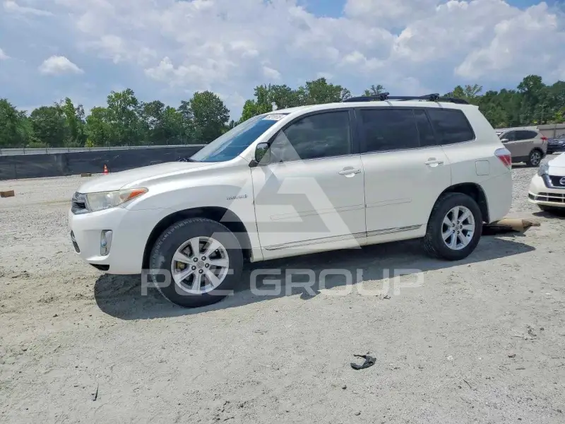 2012 Toyota Highlander photo