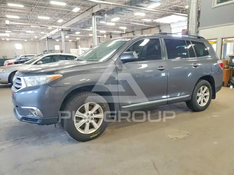 2012 Toyota Highlander фото