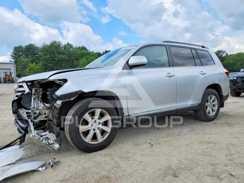 2012 Toyota Highlander фото