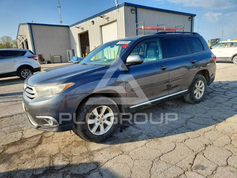 2012 Toyota Highlander фото