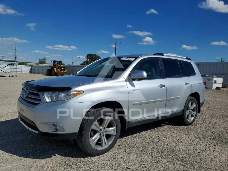 2012 Toyota Highlander фото