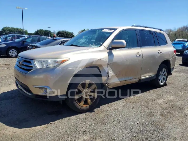 2012 Toyota Highlander фото