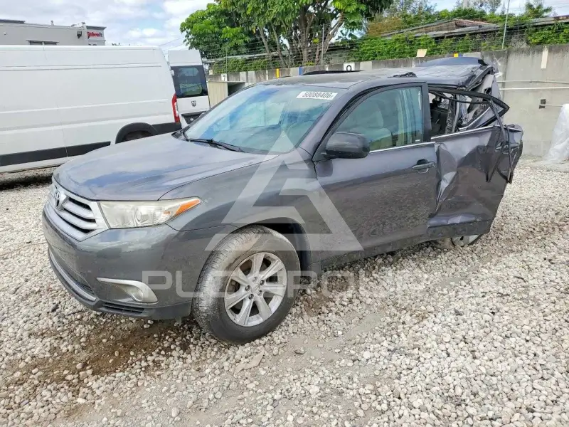 2012 Toyota Highlander фото