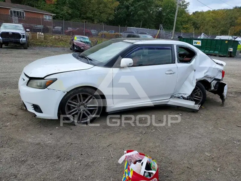 2012 Toyota SCION photo