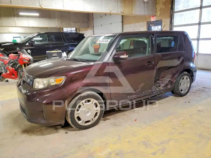 2012 Toyota SCION фото