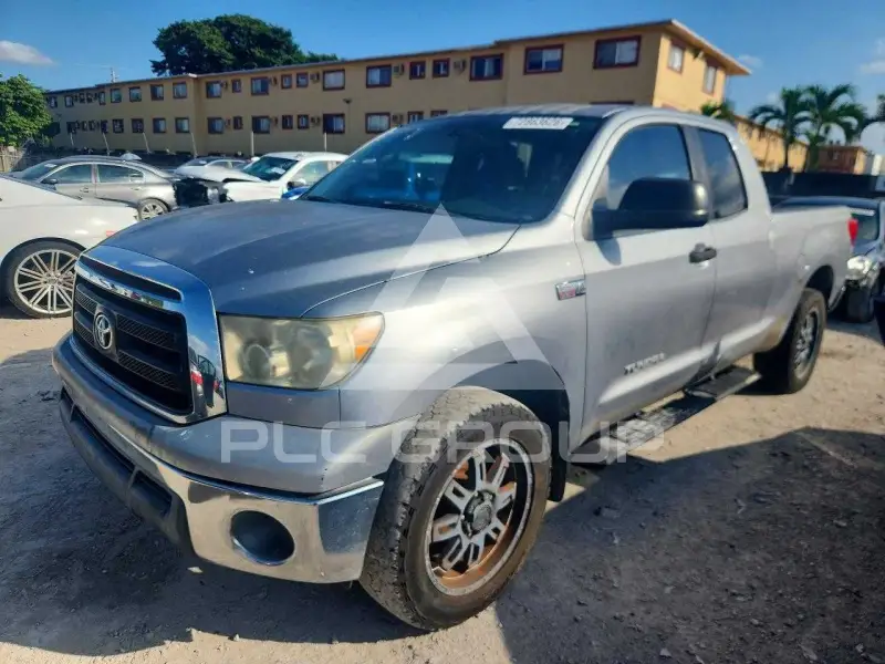 2012 Toyota TUNDRA photo