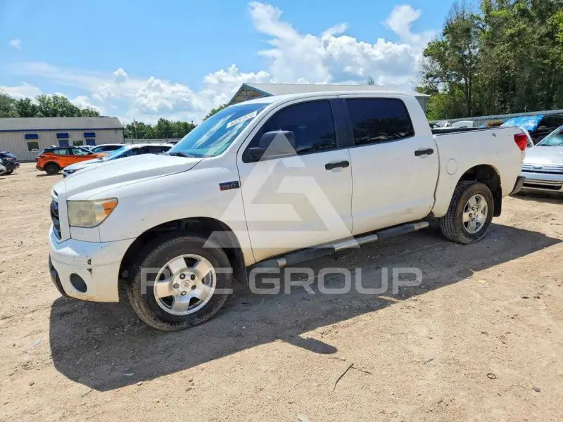2012 Toyota TUNDRA photo