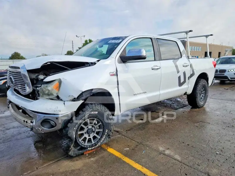 2012 Toyota TUNDRA photo