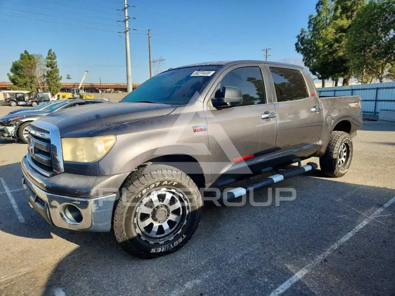 2012 Toyota TUNDRA photo