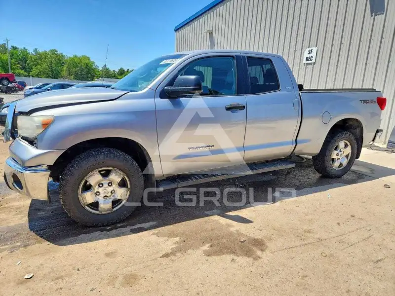 2012 Toyota TUNDRA фото
