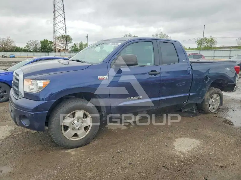 2012 Toyota TUNDRA photo