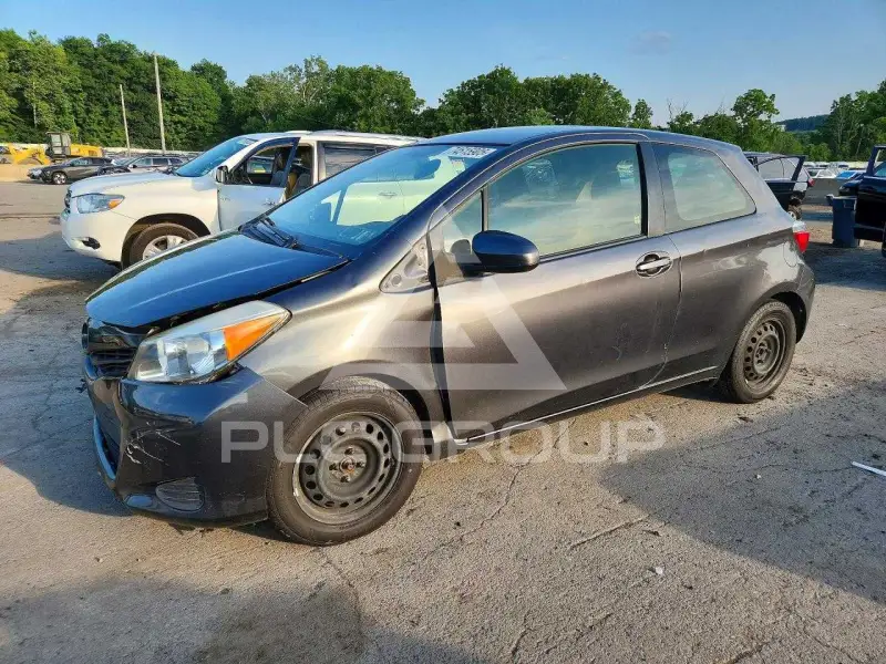 2012 Toyota YARIS photo
