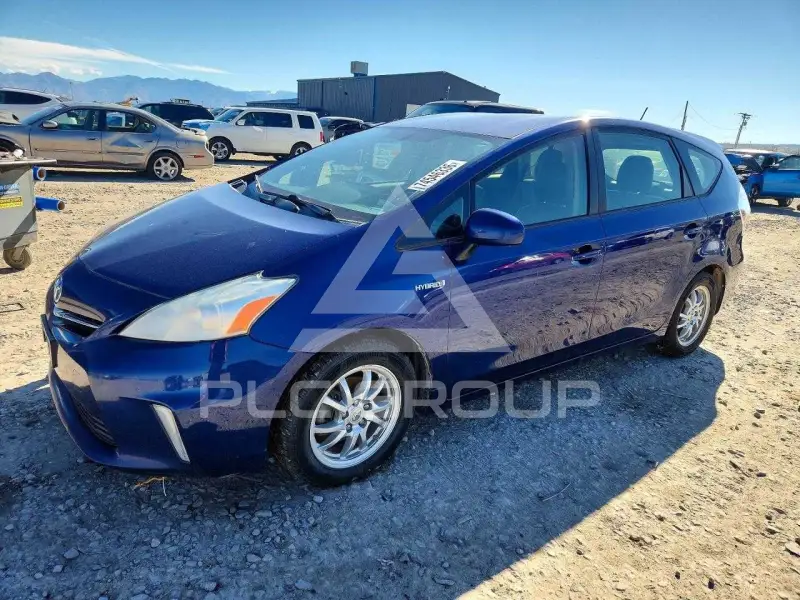 2012 Toyota PRIUS фото