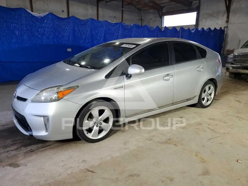 2012 Toyota PRIUS photo
