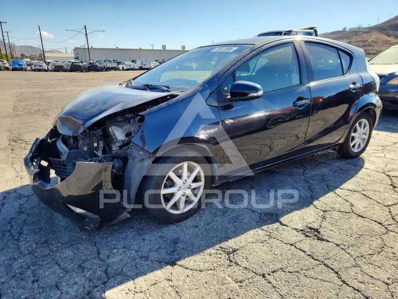 2012 Toyota PRIUS фото