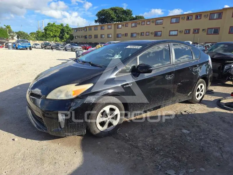 2012 Toyota PRIUS photo