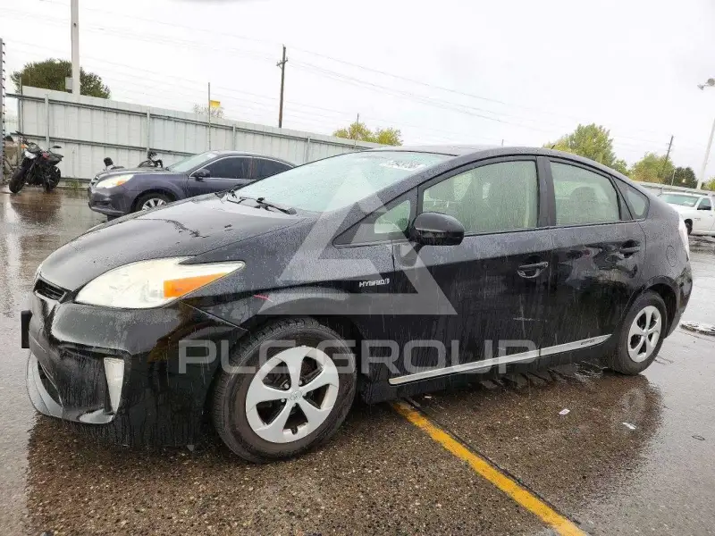 2012 Toyota PRIUS фото
