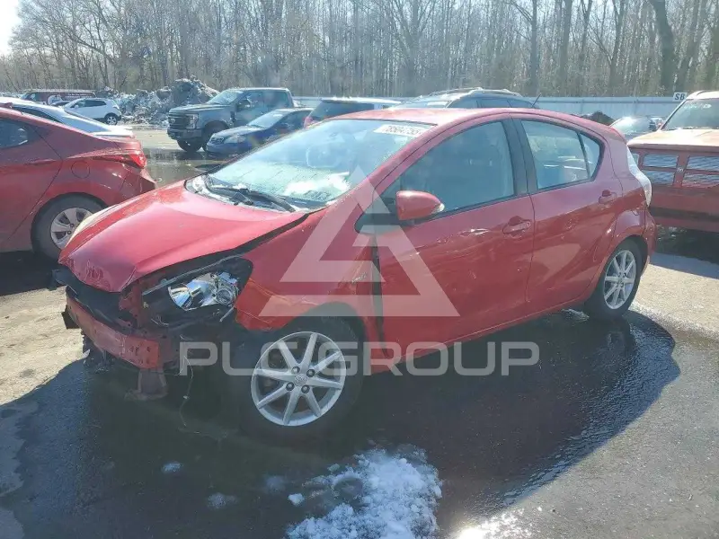 2012 Toyota PRIUS фото