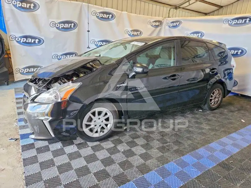 2012 Toyota PRIUS фото