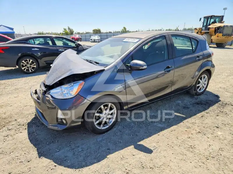 2012 Toyota PRIUS фото