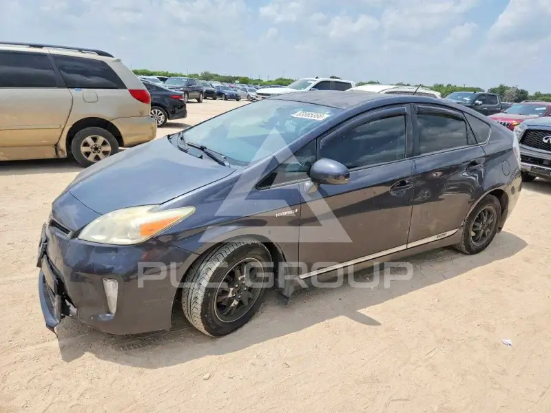 2012 Toyota PRIUS фото