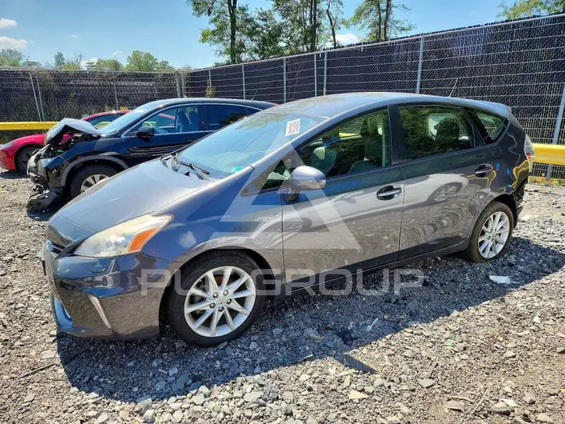 2012 Toyota PRIUS фото