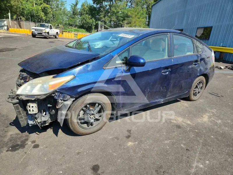 2012 Toyota PRIUS фото