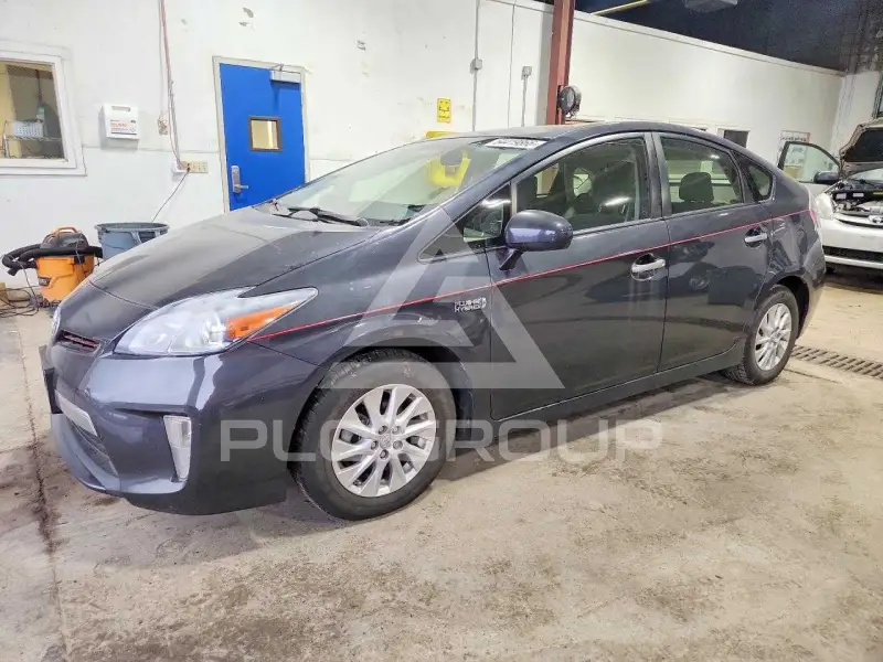 2012 Toyota PRIUS фото