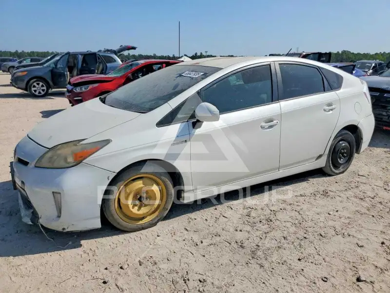 2012 Toyota PRIUS photo