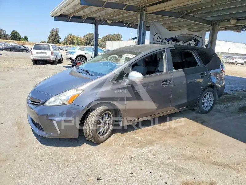 2012 Toyota PRIUS фото