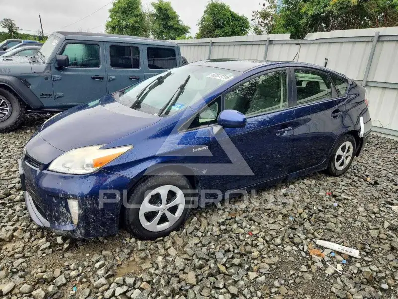 2012 Toyota PRIUS photo