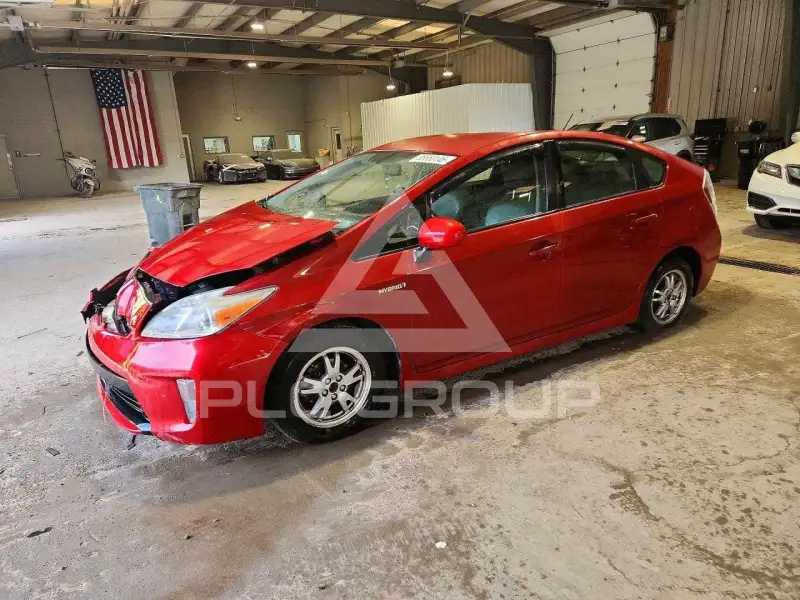 2012 Toyota PRIUS фото