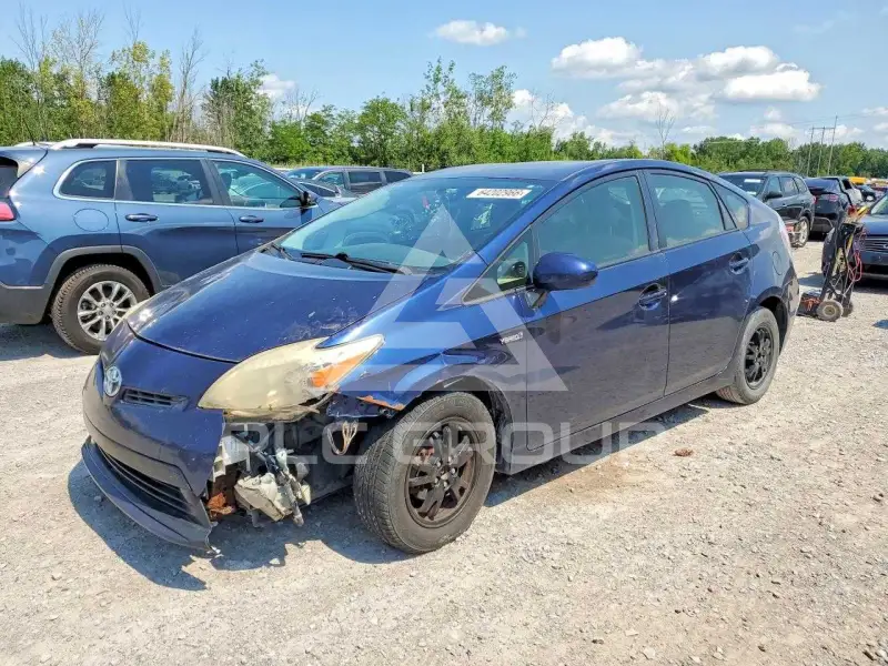 2012 Toyota PRIUS фото