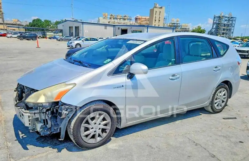 2012 Toyota PRIUS фото