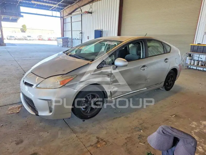 2012 Toyota PRIUS фото