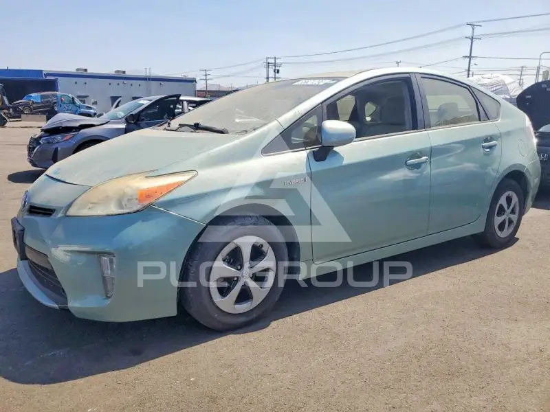 2012 Toyota PRIUS photo