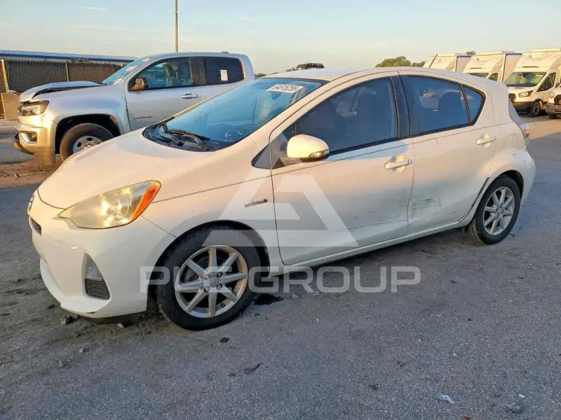 2012 Toyota PRIUS photo