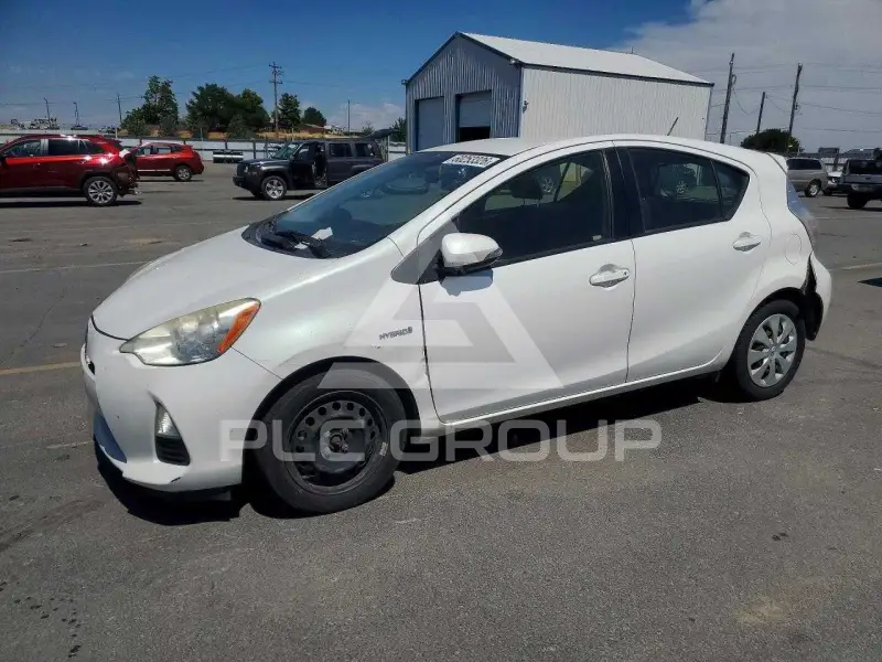 2012 Toyota PRIUS фото