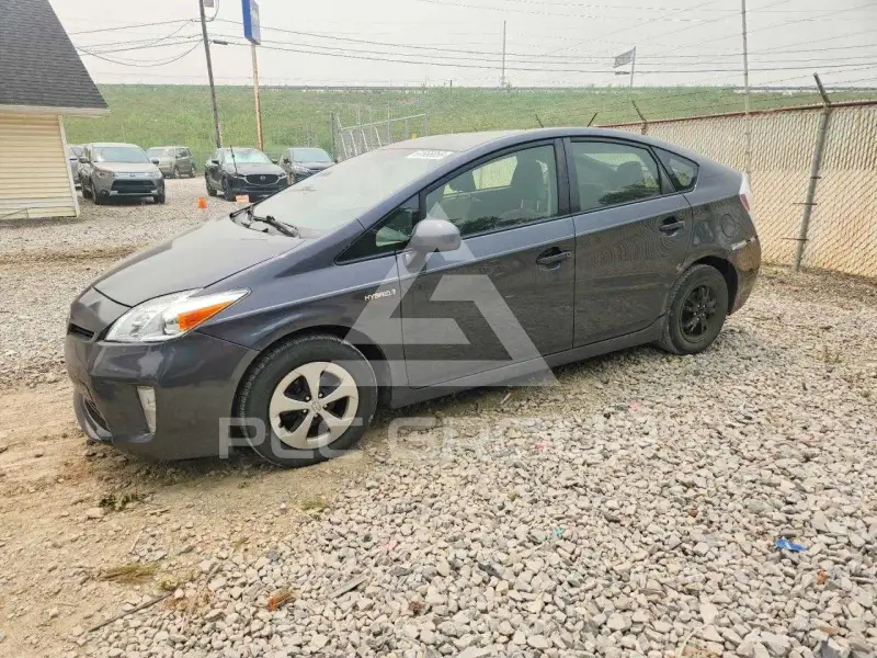 2012 Toyota PRIUS фото
