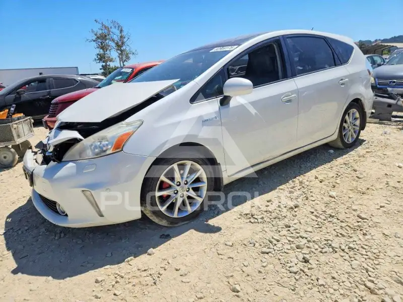 2012 Toyota PRIUS фото