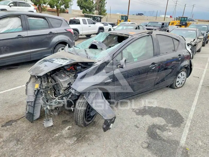 2012 Toyota PRIUS фото