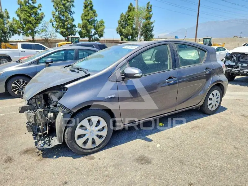 2012 Toyota PRIUS photo