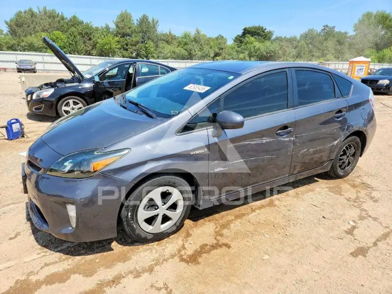 2012 Toyota PRIUS photo