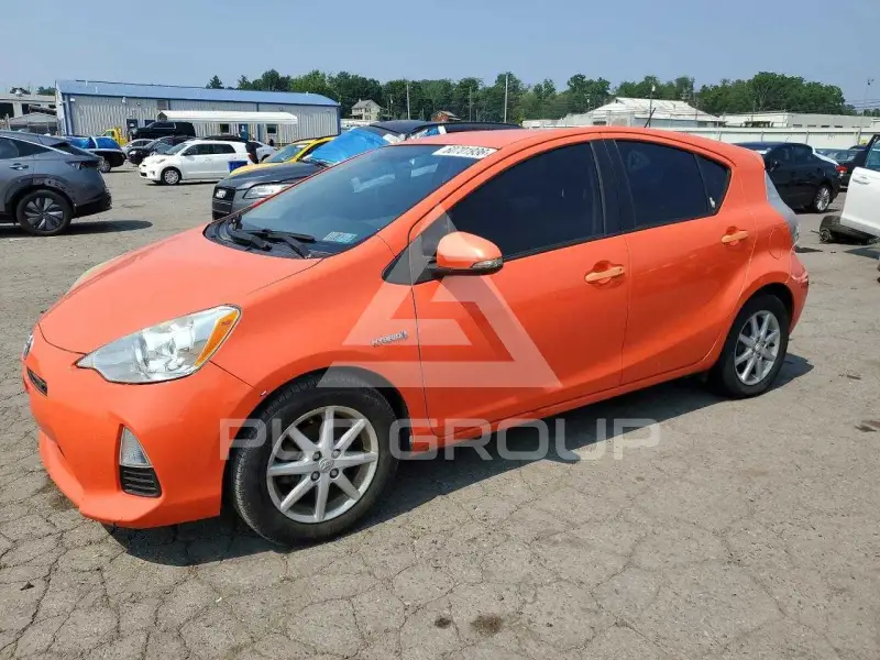 2012 Toyota PRIUS photo