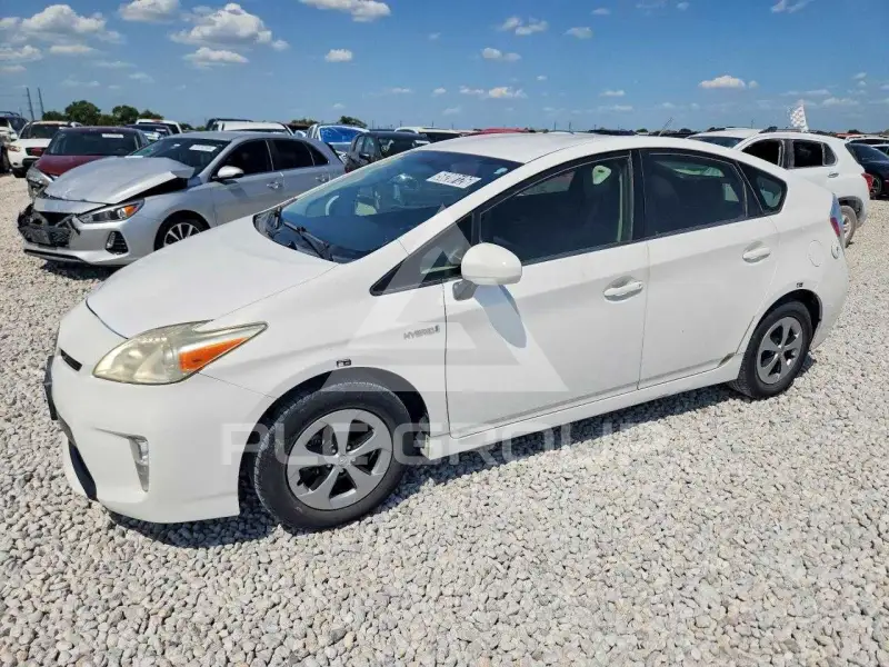 2012 Toyota PRIUS фото