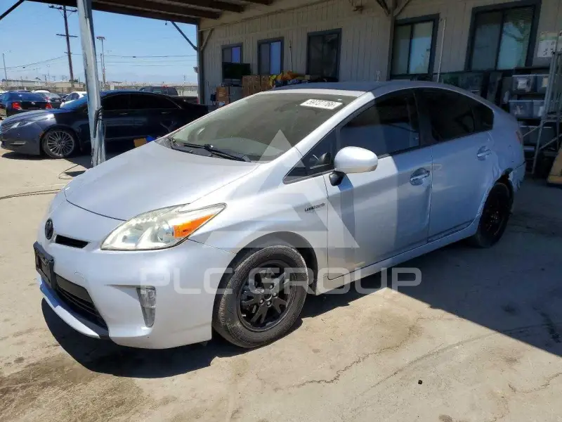 2012 Toyota PRIUS photo