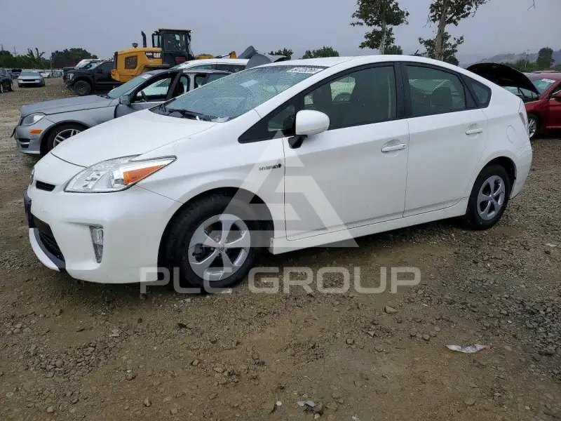 2012 Toyota PRIUS фото