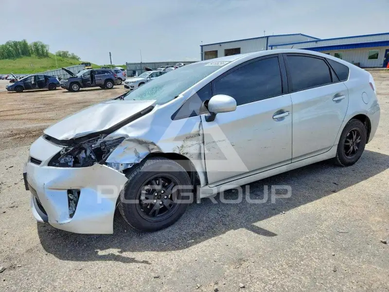 2012 Toyota PRIUS photo