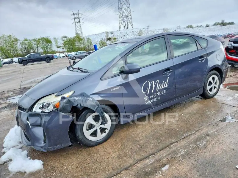 2012 Toyota PRIUS photo